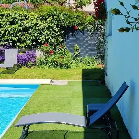 Le Dragon - Centre, Piscine Partagee, Wifi, Jardin, Gare A 500m Apartament Niort